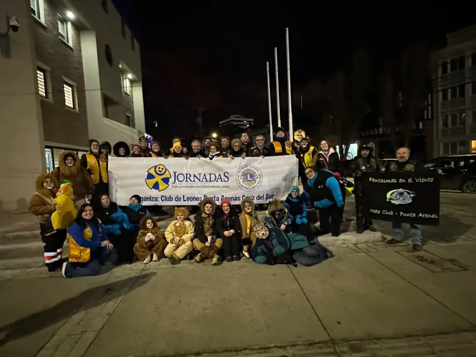 Club de Leones Cruz del Sur Presentes en el Carnaval de Invierno